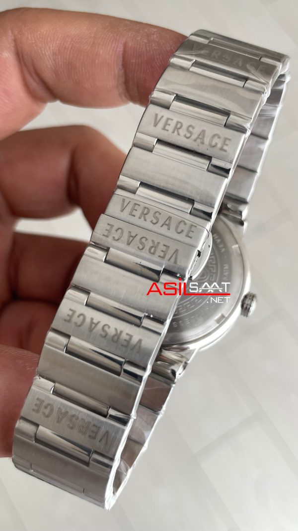 Versace Greca Logo Beyaz Kadran 38mm Kadın Saati Versace Greca Logo Beyaz Kadran 38mm Kadın Saati