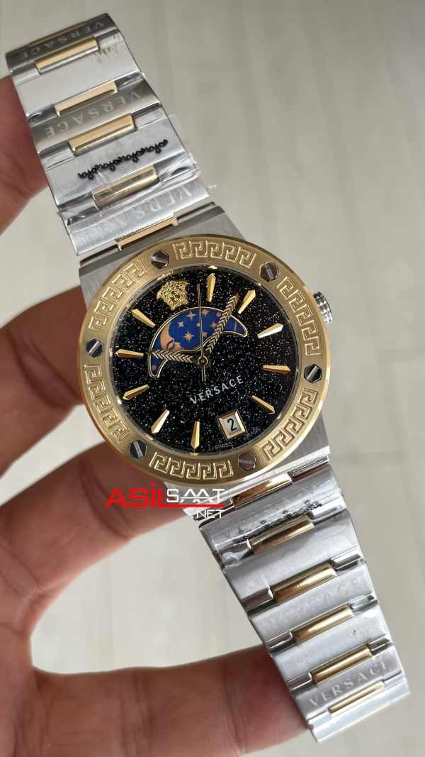 Versace Greca Logo Moonphase Siyah Kadran 38mm Silver Gold Kadın Saati Versace Greca Logo Moonphase Siyah Kadran 38mm Silver Gold Kadın Saati