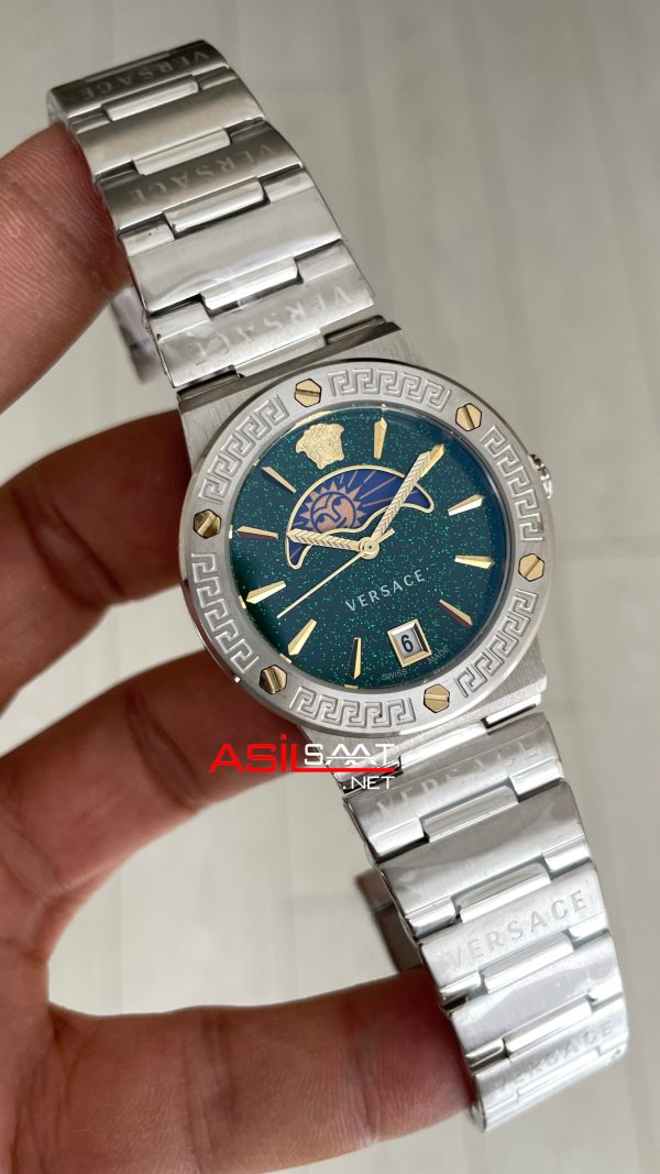 Versace Greca Logo Moonphase Yeşil 38mm Kadın Saati Versace Greca Logo Moonphase Yeşil 38mm Kadın Saati