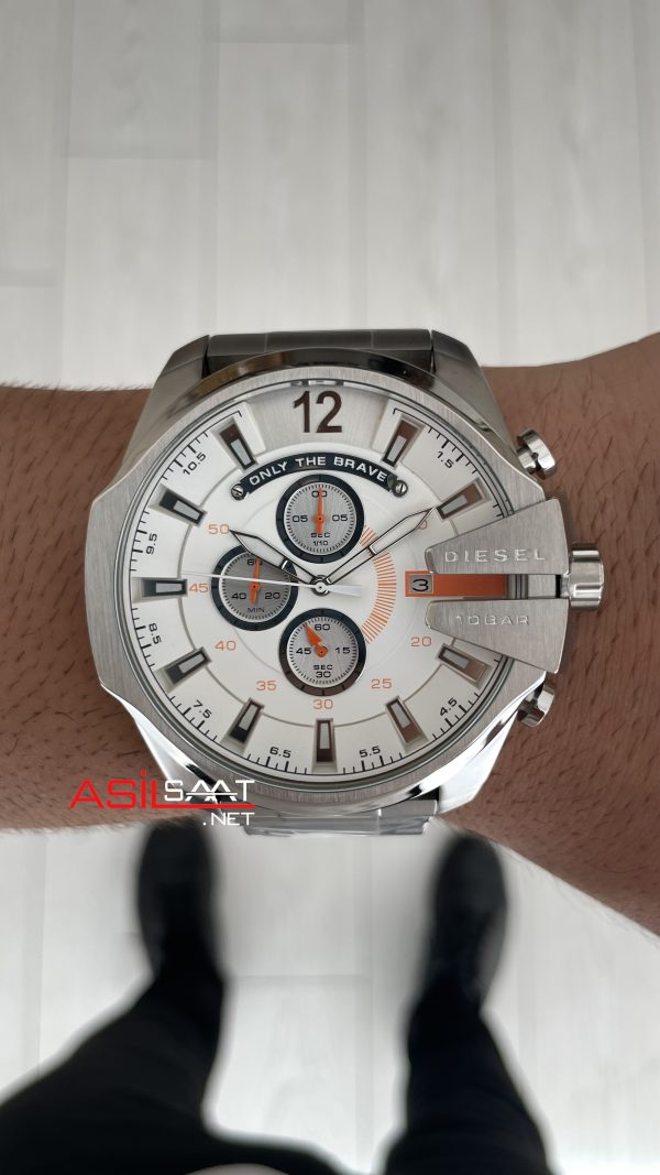 diesel-dz4328-mega-chief-beyaz-kadran-51mm-erkek-kol-saati-4 Diesel DZ4328 Mega Chief Beyaz Kadran 51mm Erkek Kol Saati