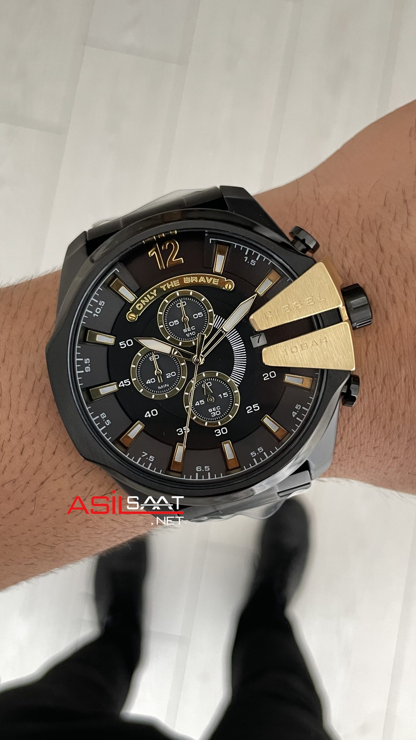 Diesel DZ4338 Mega Chief Black PVD 51mm Erkek Kol Saati