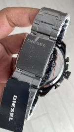 Diesel DZ4421 Mega Chief Grey PVD 51mm Erkek Kol Saati