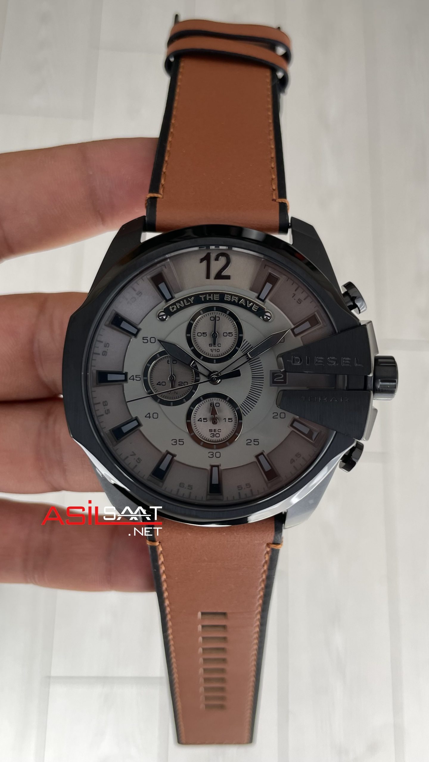 Diesel DZ4463 Mega Chief PVD Kahverengi 51mm Erkek Kol Saati Diesel DZ4463 Mega Chief PVD Kahverengi 51mm Erkek Kol Saati