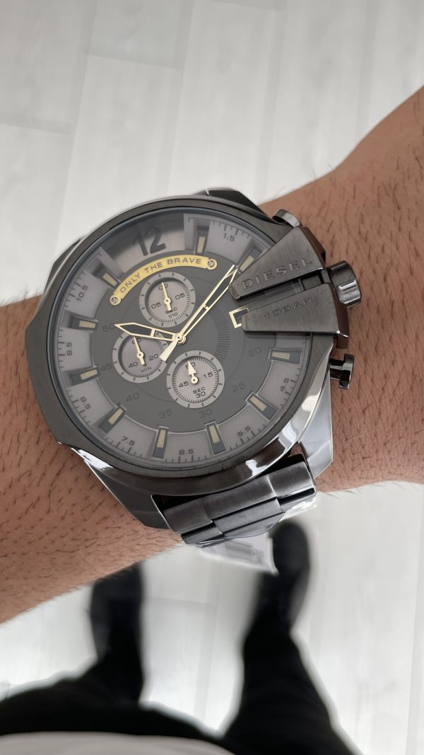 Diesel DZ4466 Mega Chief Grey PVD 51mm Erkek Kol Saati Diesel DZ4466 Mega Chief Grey PVD 51mm Erkek Kol Saati
