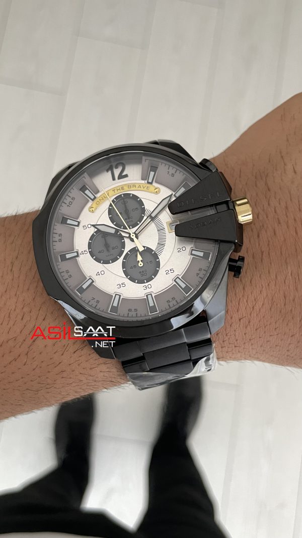 Diesel DZ4479 Mega Chief Black PVD 51mm Gri Kadran Erkek Kol Saati Diesel DZ4479 Mega Chief Black PVD 51mm Gri Kadran Erkek Kol Saati