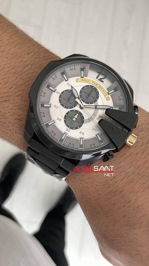 Diesel DZ4479 Mega Chief Black PVD 51mm Gri Kadran Erkek Kol Saati Diesel DZ4479 Mega Chief Black PVD 51mm Gri Kadran Erkek Kol Saati
