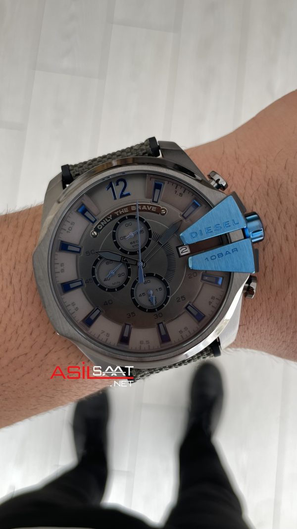 Diesel DZ4500 Mega Chief Yeşil 51mm Erkek Kol Saati
