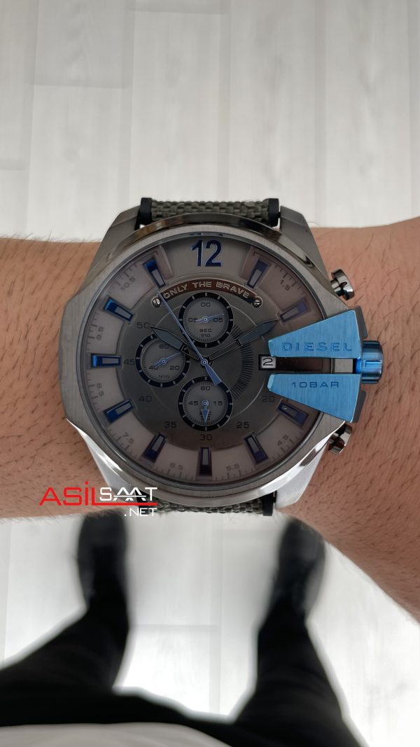 Diesel DZ4500 Mega Chief Yeşil 51mm Erkek Kol Saati