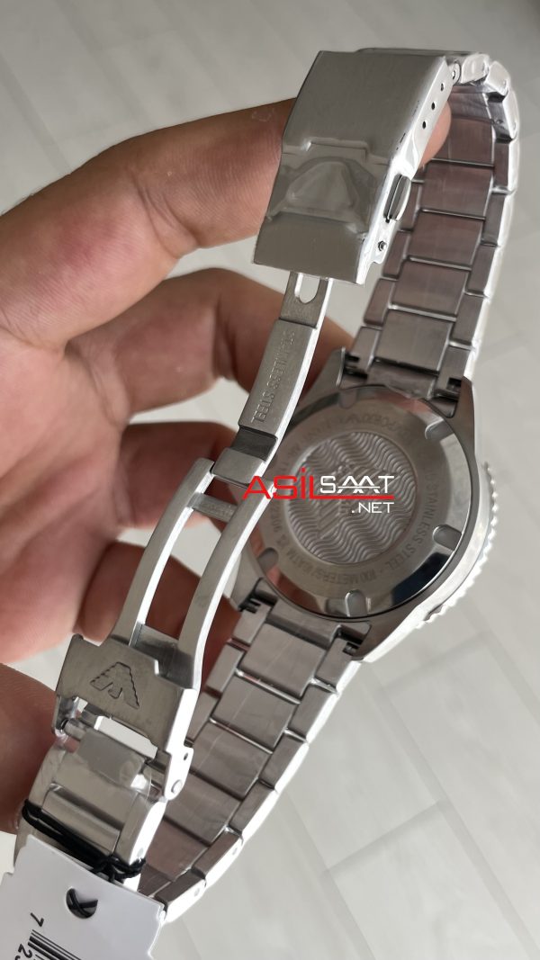 Emporio Armani Diver Chronograph AR11360 Siyah Kadran 43mm Replika Saat