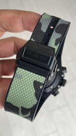 Hublot Big Bang Unico Camo Yohji Yamamoto Chronograph 45mm Yeşil Kadran Black PVD Replika Saat