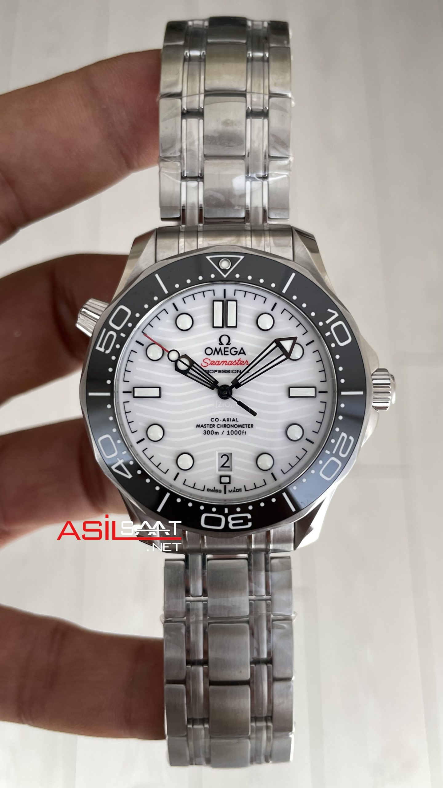 Omega Seamaster Diver 300M Beyaz Kadran 42mm Super Clone Swiss ETA Saat VS Factory Omega Seamaster Diver 300M Beyaz Kadran 42mm Super Clone Swiss ETA Saat VS Factory