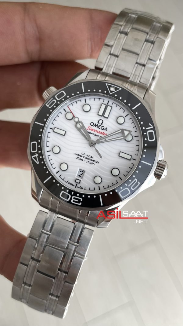 Omega Seamaster Diver 300M Beyaz Kadran 42mm Super Clone Swiss ETA Saat VS Factory Omega Seamaster Diver 300M Beyaz Kadran 42mm Super Clone Swiss ETA Saat VS Factory