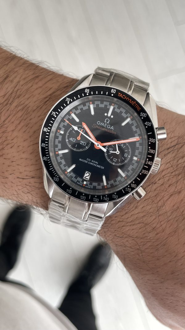 Omega Speedmaster Racing 43mm Siyah Kadran Replika Saat Omega Speedmaster Racing 43mm Siyah Kadran Replika Saat