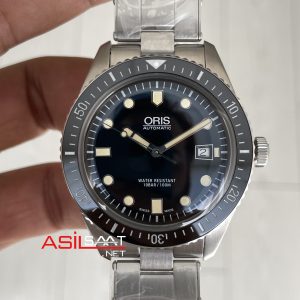 Oris Divers Sixty-Five Siyah Swiss ETA Saat