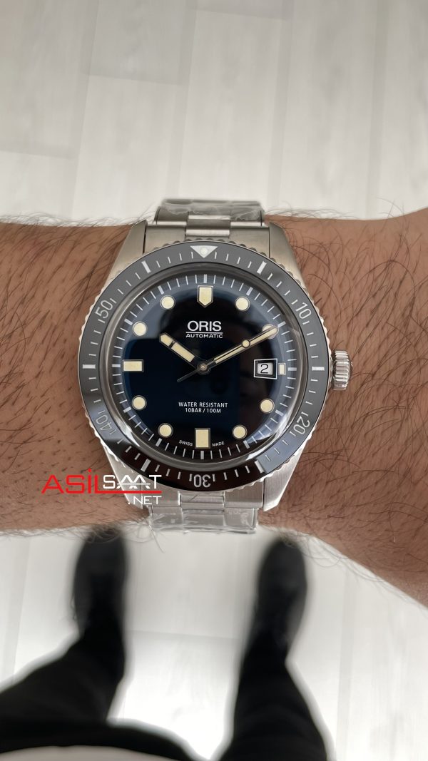 Oris Divers Sixty-Five Siyah Swiss ETA Saat