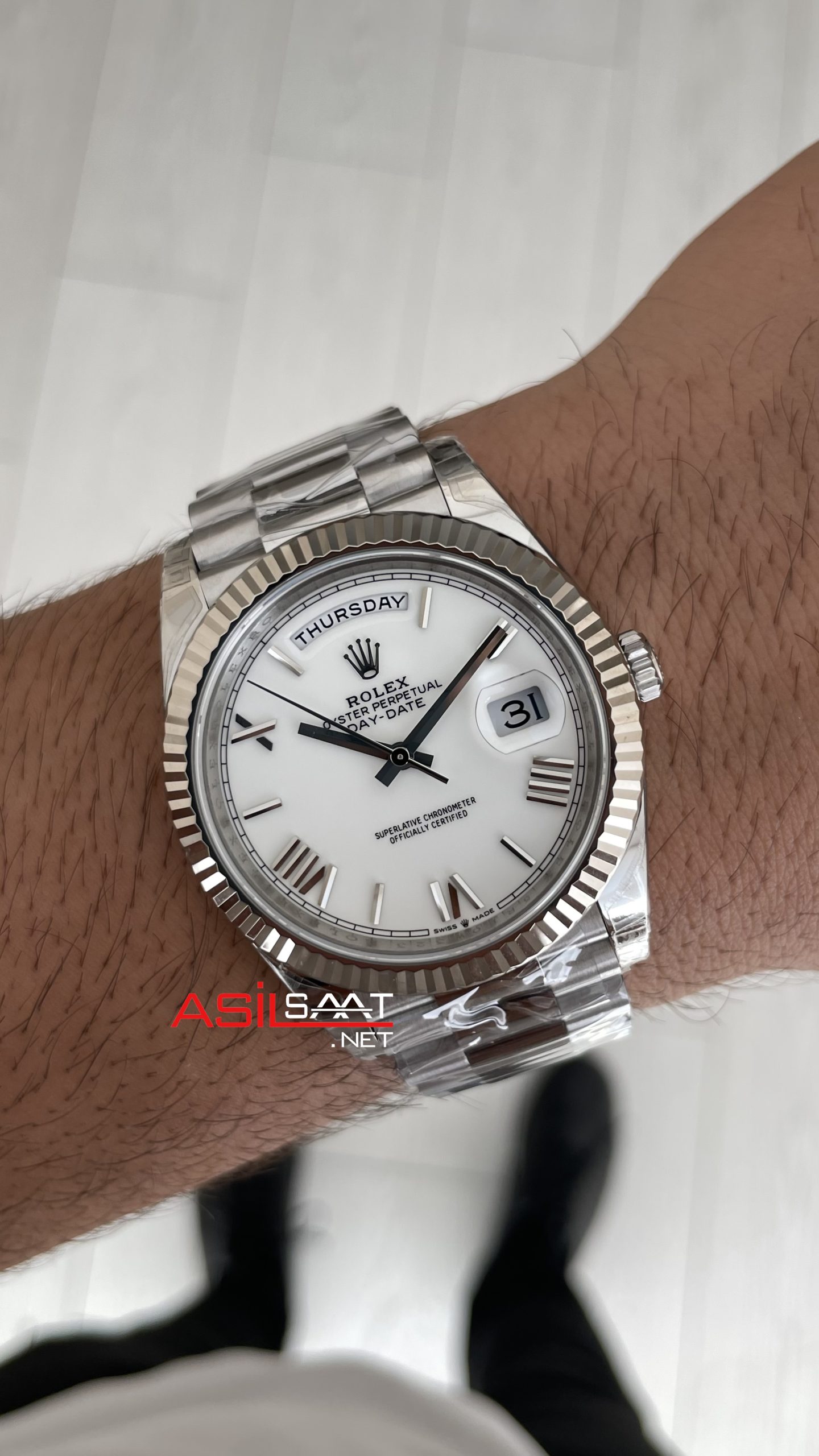 Rolex Day Date Beyaz Kadran 228239 White Roman Dial 40mm President DD3255 Tungsten VS Factory V2 High Weight Super Clone Swiss ETA Saat