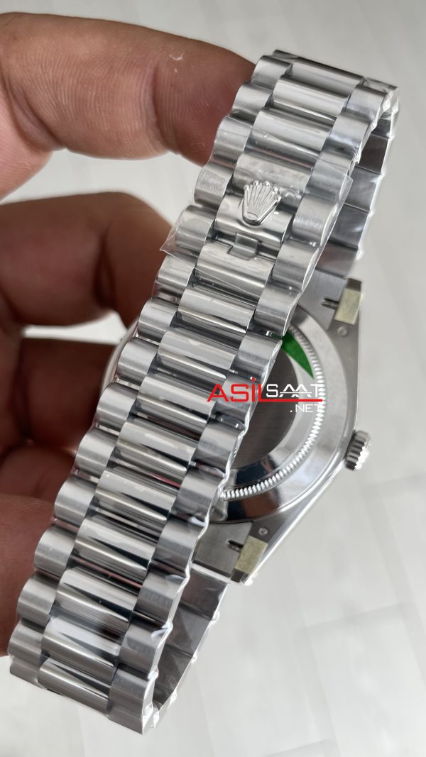 Rolex Day Date Beyaz Kadran 228239 White Roman Dial 40mm President DD3255 Tungsten VS Factory V2 High Weight Super Clone Swiss ETA Saat