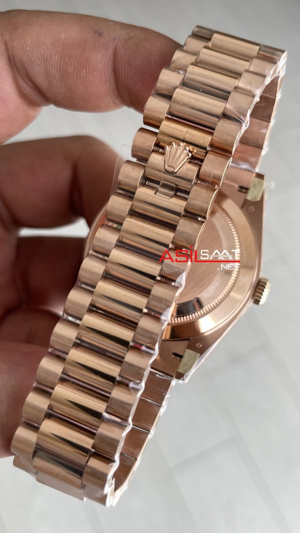 Rolex Day Date Chocolate 228235 Romen Dial 40mm President DD3255 Everose Gold Tungsten VS Factory V2 Super Clone Swiss ETA Saat