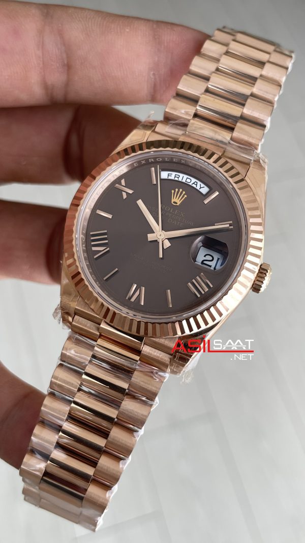 Rolex Day Date Chocolate 228235 Romen Dial 40mm President DD3255 Everose Gold Tungsten VS Factory V2 Super Clone Swiss ETA Saat