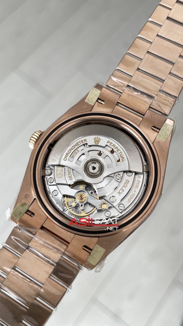 Rolex Day Date Chocolate 228235 Romen Dial 40mm President DD3255 Everose Gold Tungsten VS Factory V2 Super Clone Swiss ETA Saat