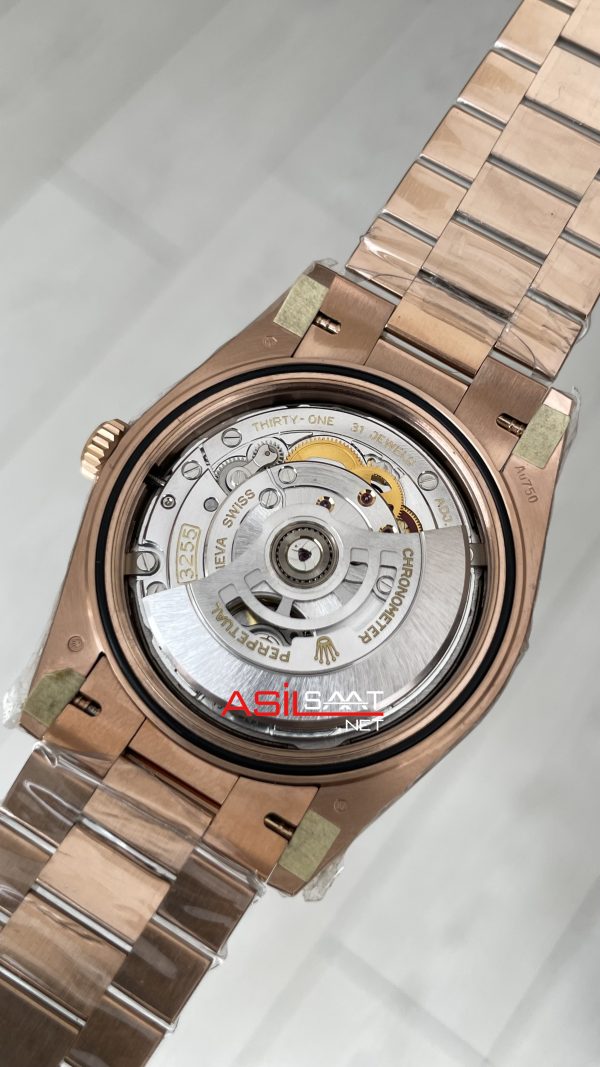 Rolex Day Date Chocolate 228235 Romen Dial 40mm President DD3255 Everose Gold Tungsten VS Factory V2 Super Clone Swiss ETA Saat