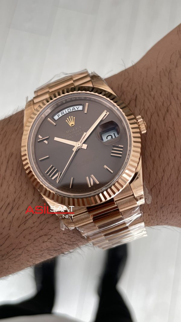 Rolex Day Date Chocolate 228235 Romen Dial 40mm President DD3255 Everose Gold Tungsten VS Factory V2 Super Clone Swiss ETA Saat