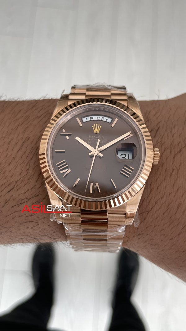 Rolex Day Date Chocolate 228235 Romen Dial 40mm President DD3255 Everose Gold Tungsten VS Factory V2 Super Clone Swiss ETA Saat