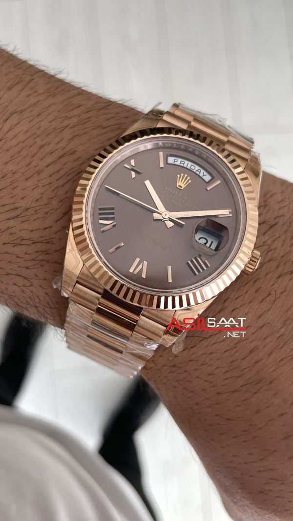 Rolex Day Date Chocolate 228235 Romen Dial 40mm President DD3255 Everose Gold Tungsten VS Factory V2 Super Clone Swiss ETA Saat