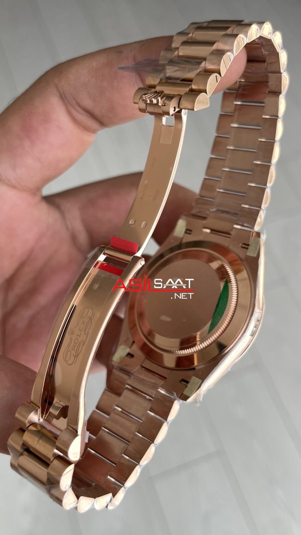 Rolex Day Date Chocolate 228235 Romen Dial 40mm President DD3255 Everose Gold Tungsten VS Factory V2 Super Clone Swiss ETA Saat