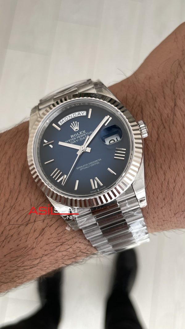 Rolex Day Date Ombre Blue 228239 Gölgeli Mavi Kadran 40mm President DD3255 Tungsten VS Factory V2 High Weight 183gr Super Clone Swiss ETA Saat