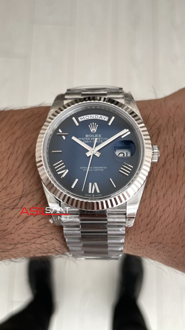 Rolex Day Date Ombre Blue 228239 Gölgeli Mavi Kadran 40mm President DD3255 Tungsten VS Factory V2 High Weight 183gr Super Clone Swiss ETA Saat