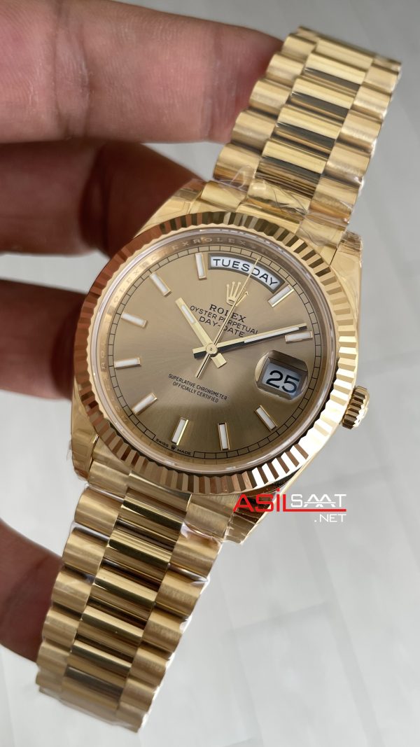 Rolex Day Date Şampanya 228238 Champagne Dial 40mm President Gold DD3255 Tungsten VS Factory V2 Super Clone Swiss ETA Saat