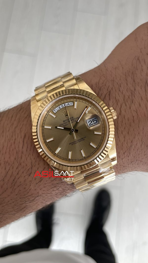 Rolex Day Date Şampanya 228238 Champagne Dial 40mm President Gold DD3255 Tungsten VS Factory V2 Super Clone Swiss ETA Saat