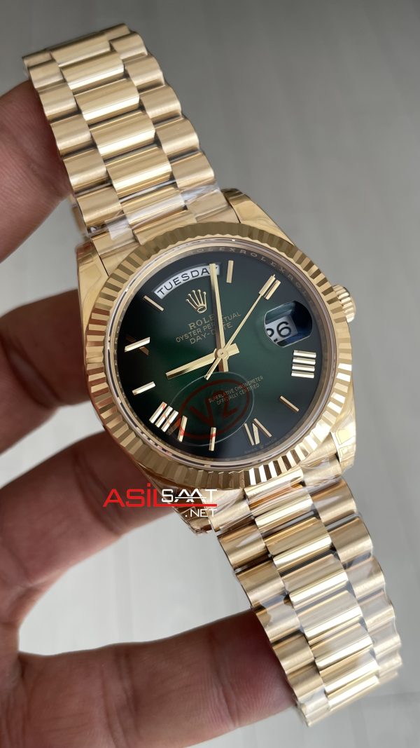Rolex Day Date Yeşil 228238 Ombre Green Dial 40mm President DD3255 Gold Tungsten VS Factory V2 Super Clone Swiss ETA Saat