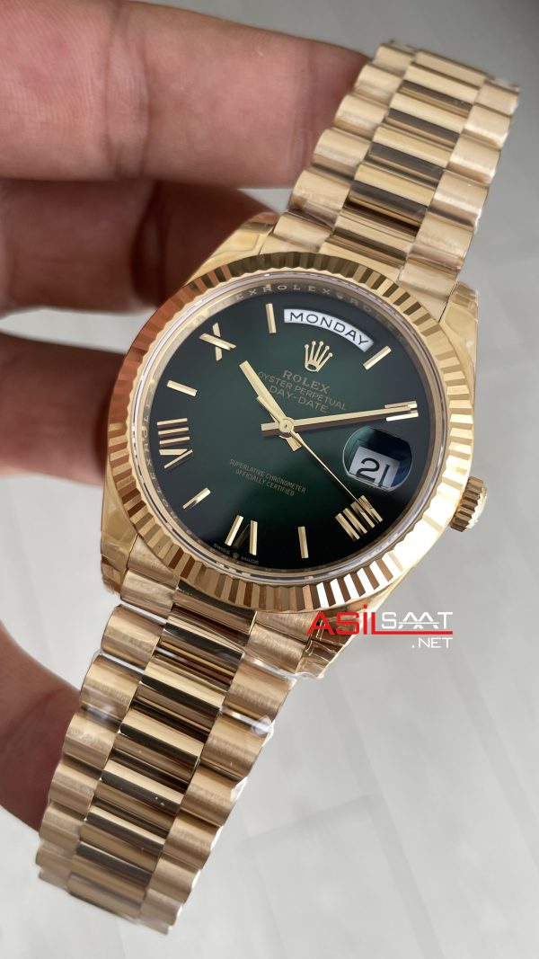 Rolex Day Date Yeşil 228238 Ombre Green Dial 40mm President DD3255 Gold Tungsten VS Factory V2 Super Clone Swiss ETA Saat