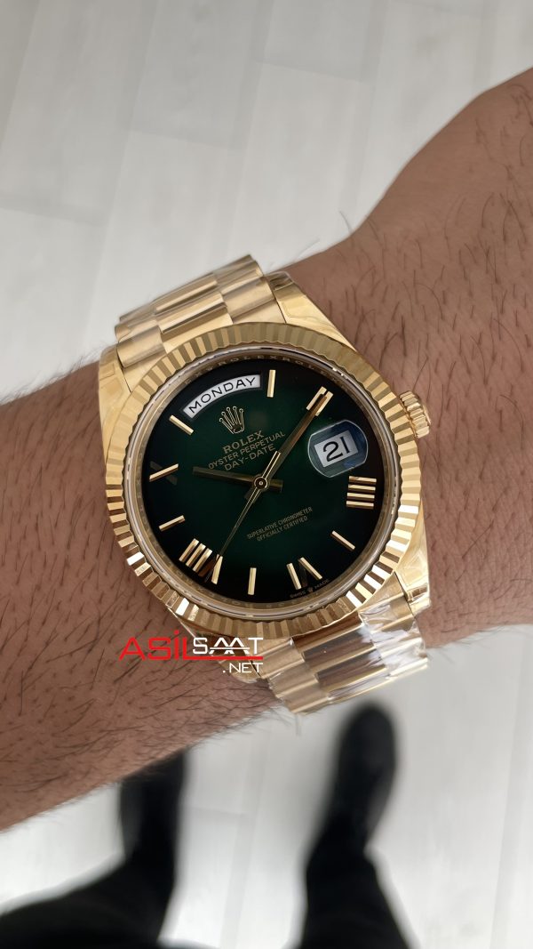 Rolex Day Date Yeşil 228238 Ombre Green Dial 40mm President DD3255 Gold Tungsten VS Factory V2 Super Clone Swiss ETA Saat