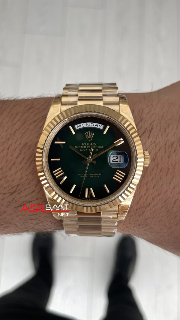 Rolex Day Date Yeşil 228238 Ombre Green Dial 40mm President DD3255 Gold Tungsten VS Factory V2 Super Clone Swiss ETA Saat