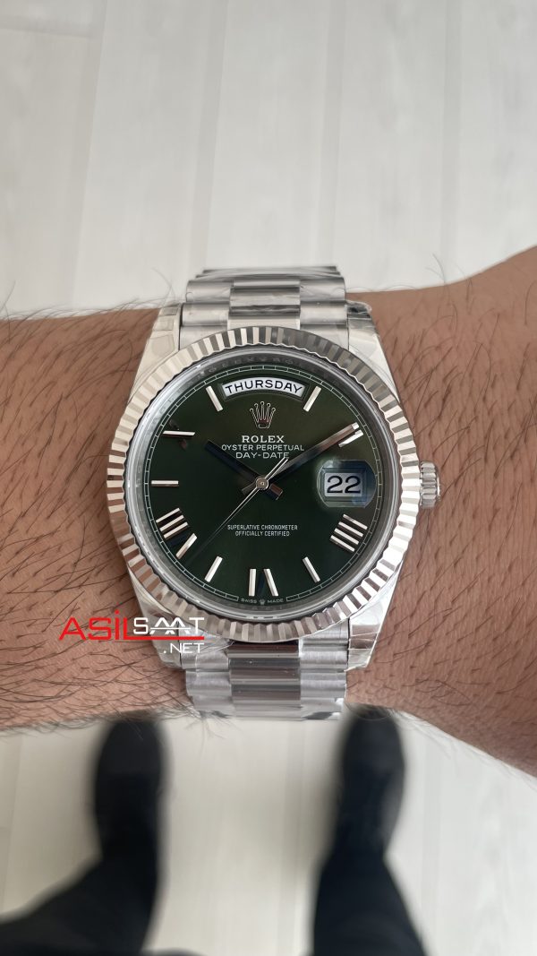 Rolex Day Date Yeşil 228239 Olive Green Dial 40mm President DD3255 Tungsten VS Factory V2 High Weight 183gr Super Clone Swiss ETA Saat Rolex Day Date Yeşil 228239 Olive Green Dial 40mm President DD3255 Tungsten VS Factory V2 High Weight 183gr Super Clone Swiss ETA Saat
