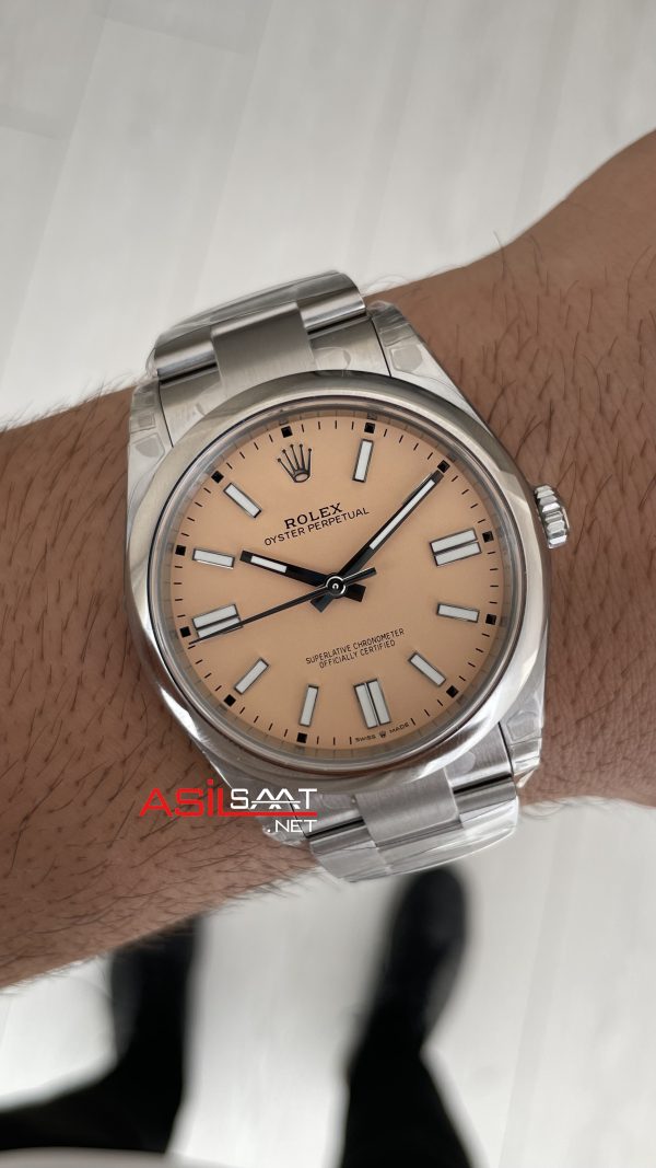 Rolex Oyster Perpetual Bej 134300 Beige Dial 41mm DD3230 Tungsten VS Factory V2 Super Clone Swiss ETA Saat