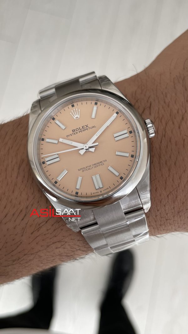 Rolex Oyster Perpetual Bej 134300 Beige Dial 41mm DD3230 Tungsten VS Factory V2 Super Clone Swiss ETA Saat