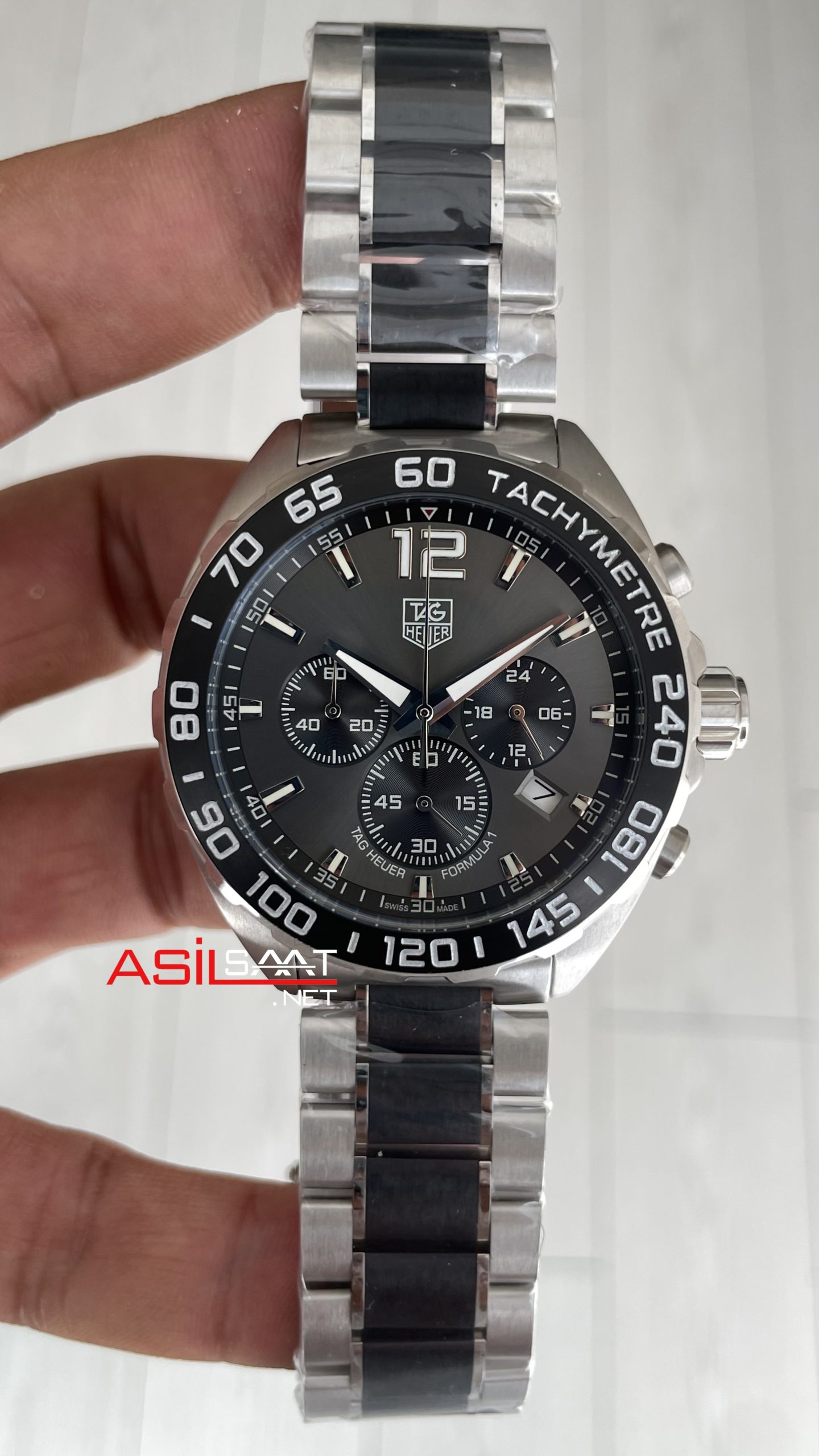 TAG Heuer Formula F1 Calibre 16 Siyah Kadran CAZ1111 43mm Replika Saat TAG Heuer Formula F1 Calibre 16 Siyah Kadran CAZ1111 43mm Replika Saat