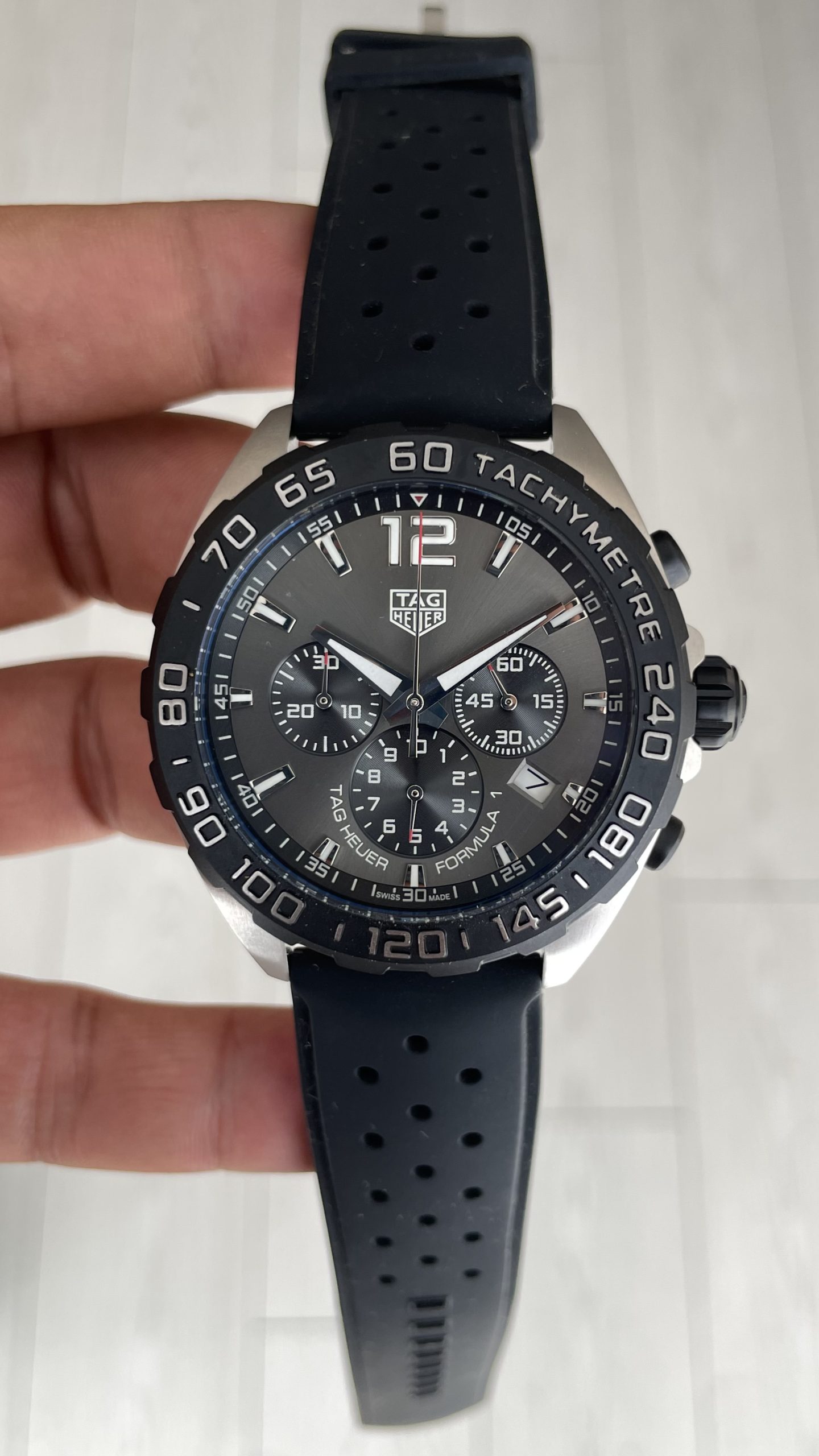 TAG Heuer Formula F1 Chronograph Siyah Kadran CAZ1010 43mm Replika Saat TAG Heuer Formula F1 Chronograph Siyah Kadran CAZ1010 43mm Replika Saat