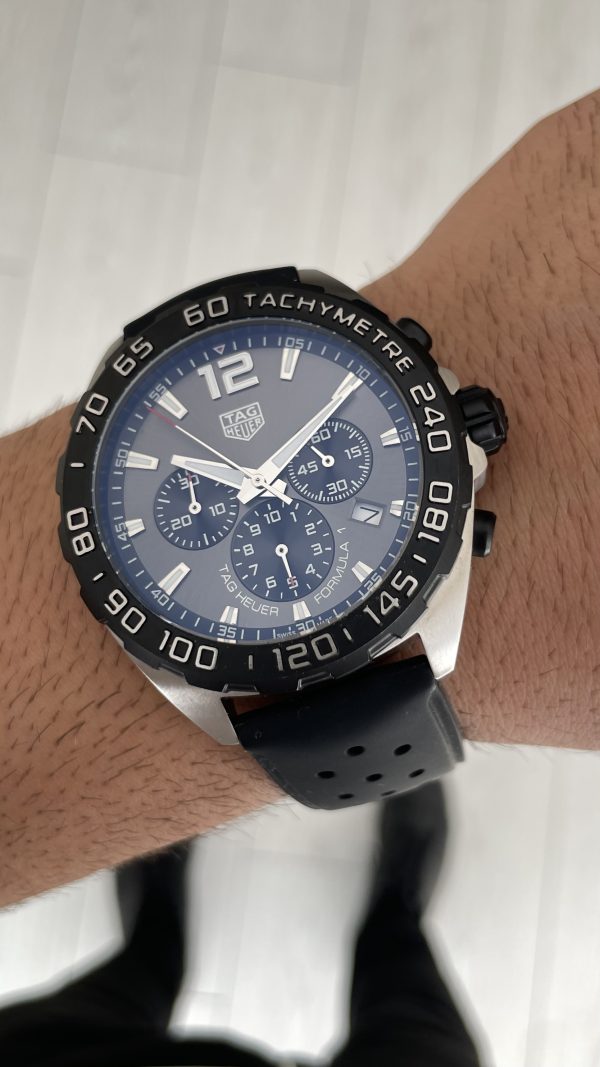 TAG Heuer Formula F1 Chronograph Siyah Kadran CAZ1010 43mm Replika Saat TAG Heuer Formula F1 Chronograph Siyah Kadran CAZ1010 43mm Replika Saat