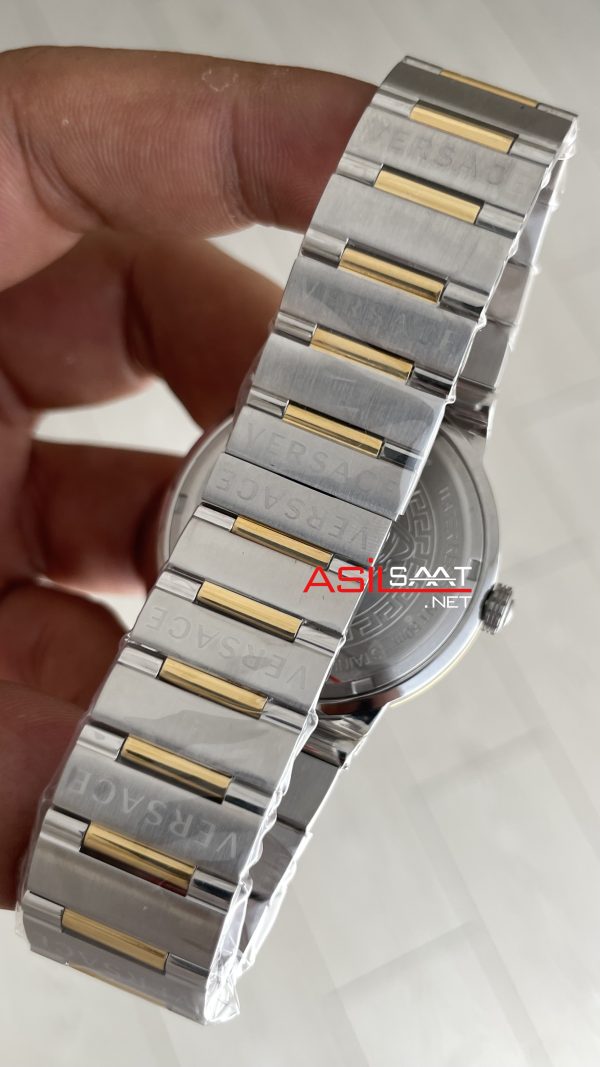 Versace Greca Logo VEVH00620 Beyaz Kadran 38mm Two Tone Gold Kadın Kol Saati Versace Greca Logo VEVH00620 Beyaz Kadran 38mm Two Tone Gold Kadın Kol Saati