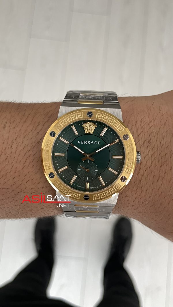 Versace Greca Logo VRSCVEVI00420 Yeşil Kadran 41mm Two Tone Gold Erkek Kol Saati Versace Greca Logo VRSCVEVI00420 Yeşil Kadran 41mm Two Tone Gold Erkek Kol Saati