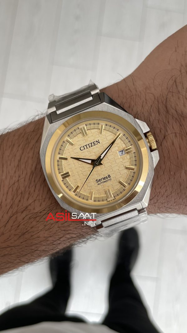 Citizen Series8 Champagne Two Tone Gold Replika Saat Citizen Series8 Champagne Two Tone Gold Replika Saat