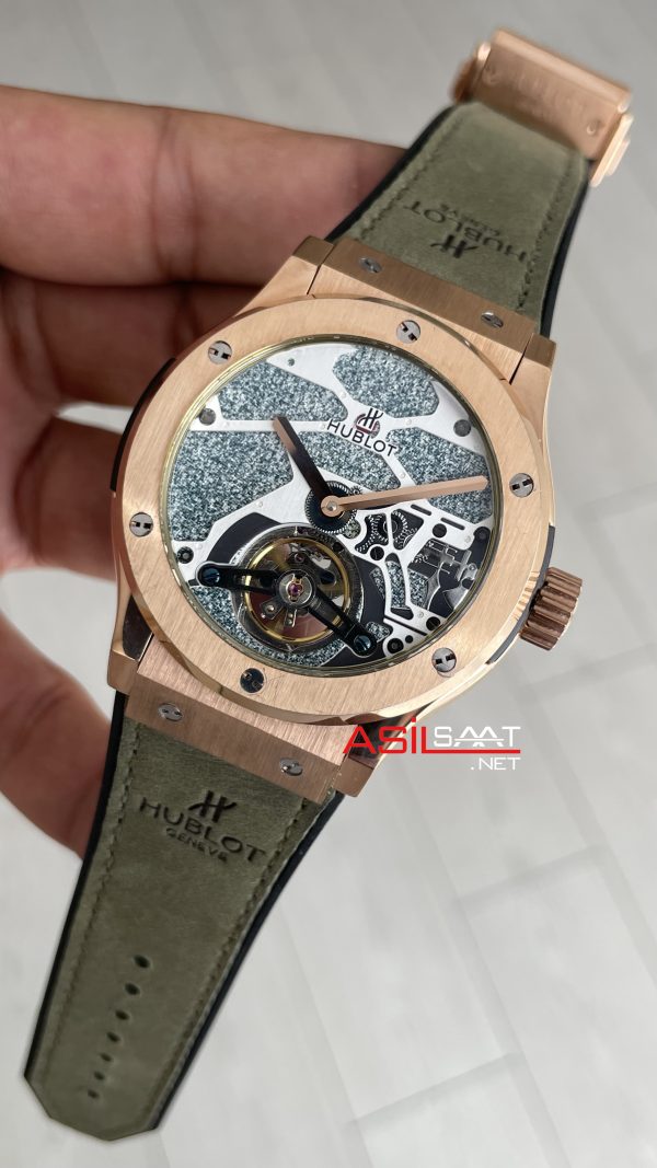 Hublot Classic Fusion Tourbillon Yeşil 42mm Rosegold Replika Saat Hublot Classic Fusion Tourbillon Yeşil 42mm Rosegold Replika Saat