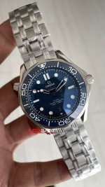 Omega Seamaster Diver 300M Mavi Kadran 42mm Replika Saat
