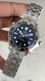 Omega Seamaster Diver 300M Siyah Kadran 42mm Replika Saat