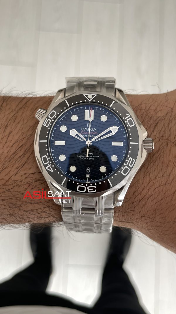 Omega Seamaster Diver 300M Siyah Kadran 42mm Replika Saat Omega Seamaster Diver 300M Siyah Kadran 42mm Replika Saat